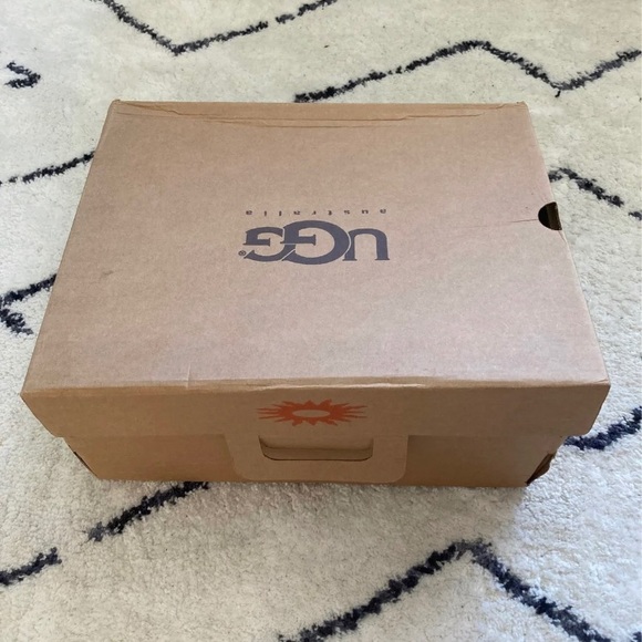 UGG Australia Black Sheepskin Boots - Picture 6 of 6